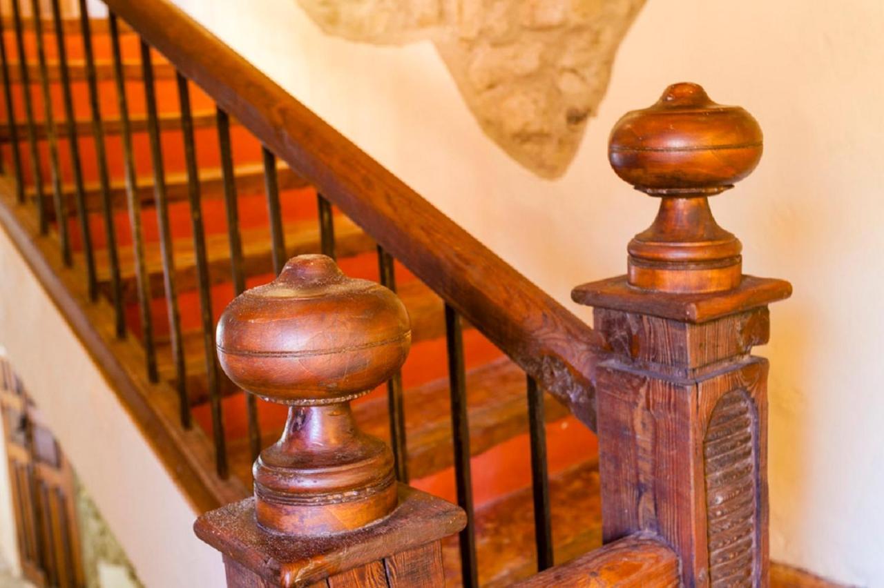 Apartamentos Casa Samper Santa Eulalia de Gállego エクステリア 写真