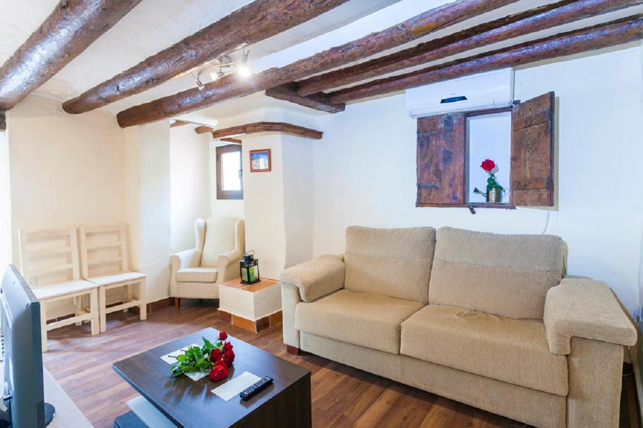 Apartamentos Casa Samper Santa Eulalia de Gállego 部屋 写真