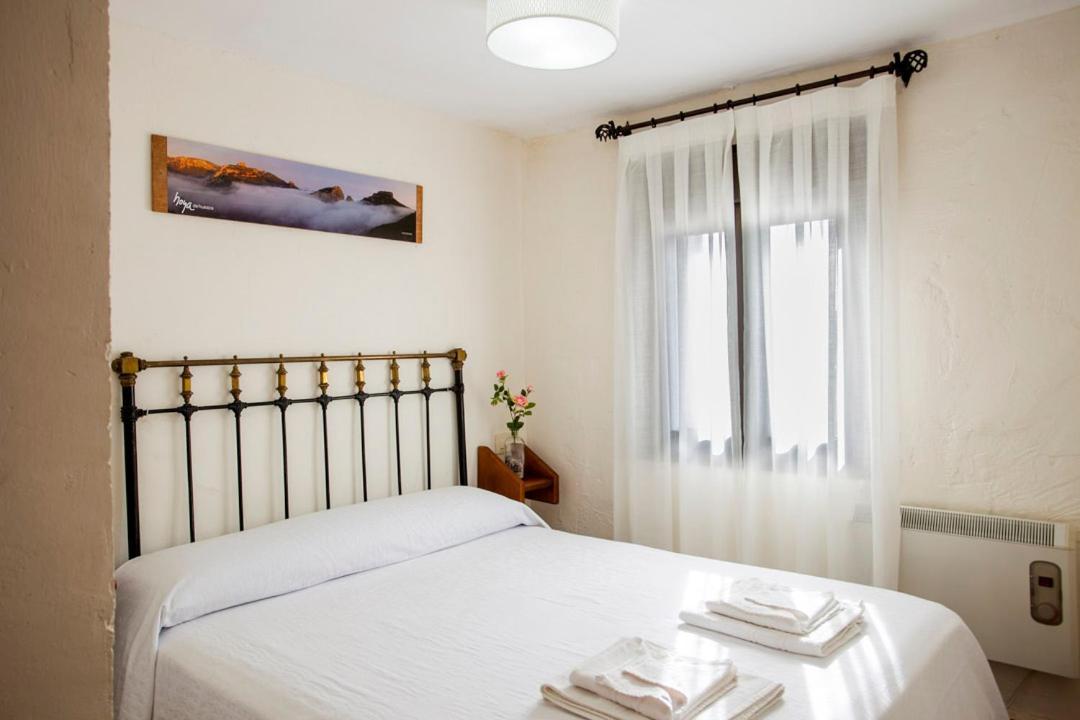 Apartamentos Casa Samper Santa Eulalia de Gállego 部屋 写真